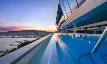 Olympia Sky zlokalizowany jest w Chorwacji, w mieście Vodice