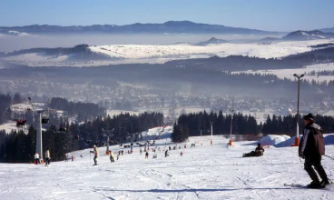 Kotelnica Białczańska jest największą stacją narciarską położoną na Podhalu