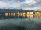 Jest to miejscowość położona nad Morzem Adriatyckim