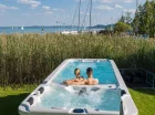 Hotel umożliwia relaks z widokiem na jezioro Balaton