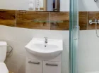 Funkcjonalne, wyremontowane łazienki w ośrodku Diuna