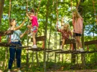 Park linowy w Narusie to świetna atrakcja dla dzieci we Fromborku