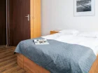 Apartament standard plus ma odrębną sypialnię