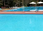 W sezonie wakacyjnym można korzystać z kompleksu zewnętrznych basenów