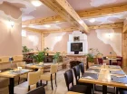 Hotelowa restauracja podaje też dania z karty