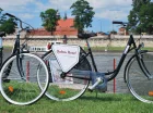 Goście mogą skorzystać z hotelowych rowerów