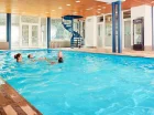 W hotelu znajduje się strefa wellness z całorocznym basenem