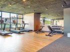 Osoby ceniące aktywność mogą zadbać o codzienną formę w sali fitness
