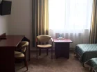 W willi mieszczą się pokoje w standardzie hotelowym