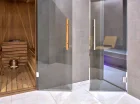 Relaks w saunach dobrze wpływa na całe ciało i odprężenie