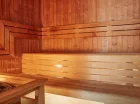 Obok basenu mieści się sauna - wspaniałe miejsce relaksu i regeneracji