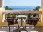 Hotel oferuje widoki na Adriatyk i wyspę Krk