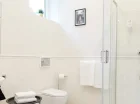 Nowa łazienka z kabiną prysznicową