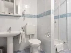 Każdy pokój posiada własną łazienkę
