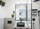 W nowoczesnej łazience czekają wysokiej jakości kosmetyki i ręczniki