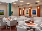 Bar w hotelowym lobby