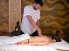 Można skorzystać z usług profesjonalnego masażysty