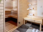 W obiekcie mieści się mini sauna
