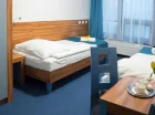Funkcjonalne pokoje z dwoma łóżkami