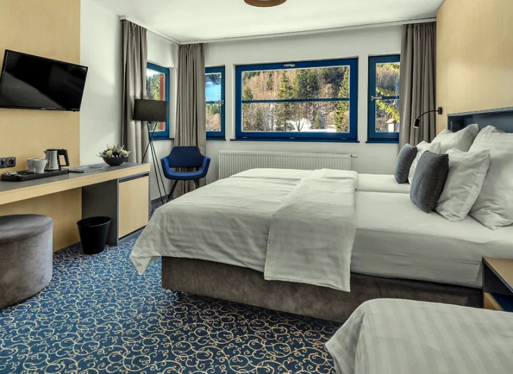 Pokój z dodatkowym łóżkiem