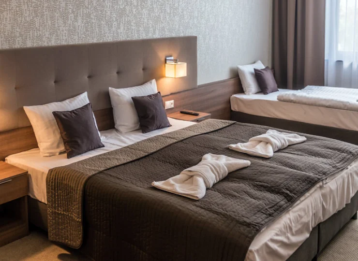 Hotel Thermalpark oferuje nowoczesne pokoje dla 2 osób oraz rodzin z dziećmi