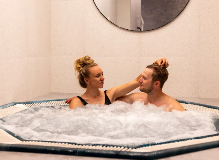 W strefie wellness można zrelaksować się w jacuzzi