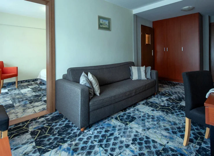 W drugim pokoju może mieścić się rozkładana sofa