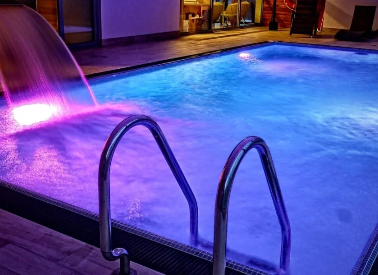 Dolina Leśnicy SKI & SPA Resort oferuje noclegi w Beskidzie Śląskim z basenem