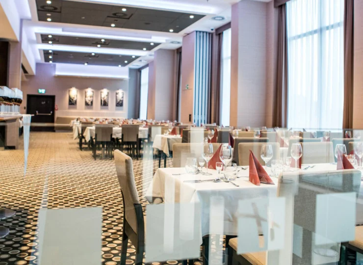 Elegancka restauracja Zagłębie Smaku serwuje pyszne dania