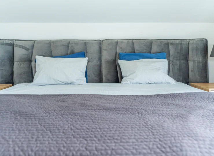 Wnętrza są nowocześnie urządzone