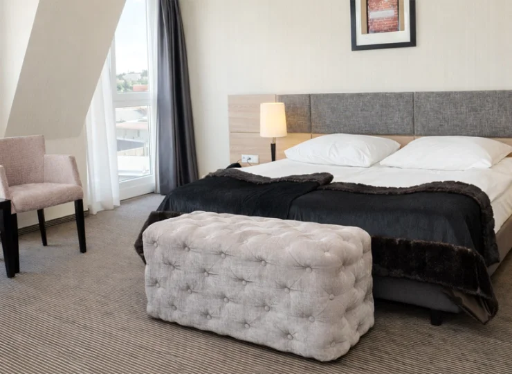 Pokoje klasy standard mają 25 m2, a przestronne pokoje klasy premium aż 35 m2