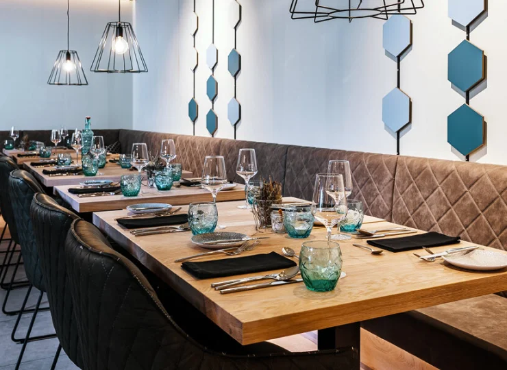 W hotelu znajduje się przyjemna restauracja