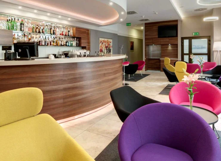 W hotelu mieści się także drink bar