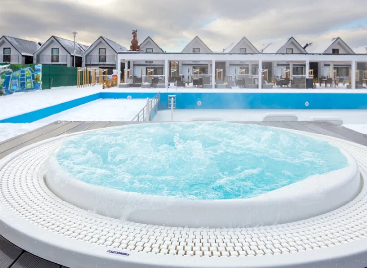 Ośrodek posiada całoroczne jacuzzi