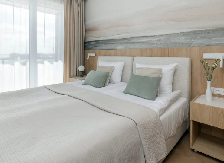 Apartamenty mają oddzielną sypialnię (lub dwie)