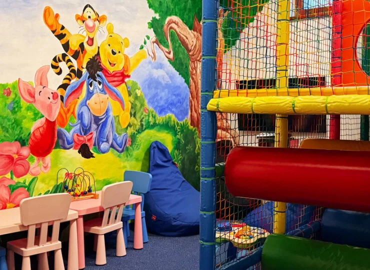 A także miejsce do rysowania i oglądania bajek