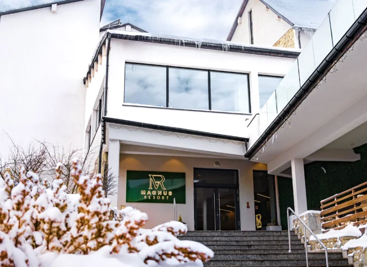 Obiekt jest położony zaledwie 11 km od Szczyrku