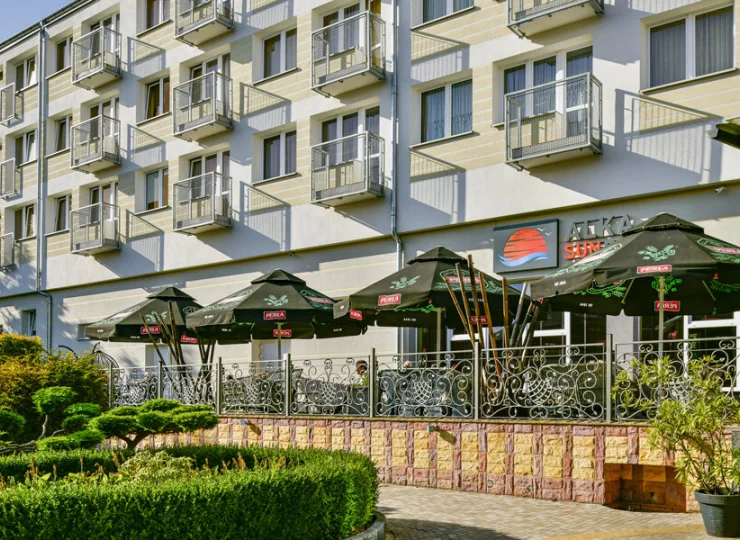 Alka Sun Resort jest położony w centrum Ustronia, tylko 120 m od plaży