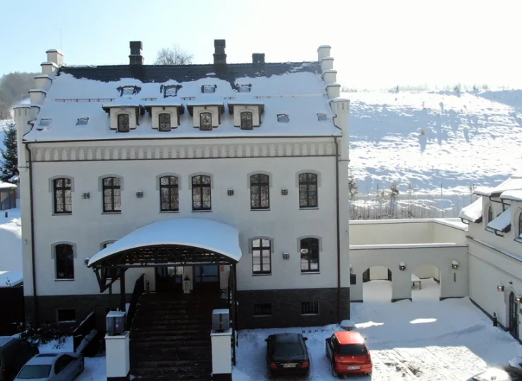 Pałac Jugowice to XIX-wieczny pałacyk myśliwski przerobiony na luksusowy hotel