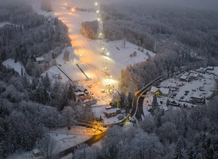 Panują tutaj bardzo dobre warunki narciarskie