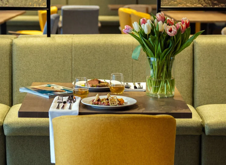 Restauracja u Nikifora opiera menu na kuchni polskiej z dodatkiem łemkowskiej