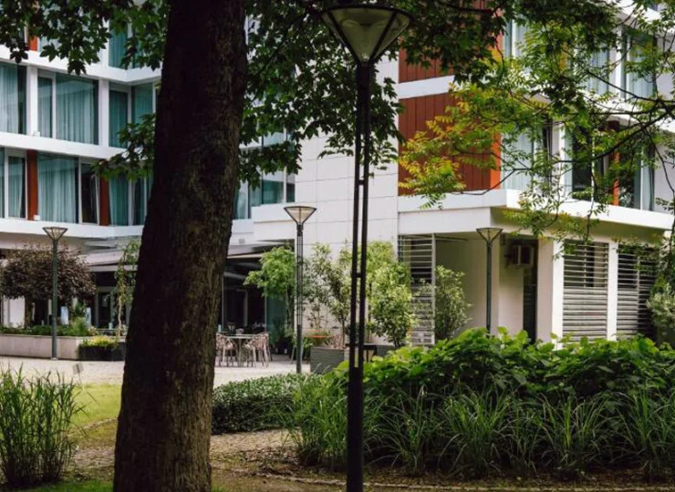 Hotel posiada urokliwy ogród w centrum Wrocławia