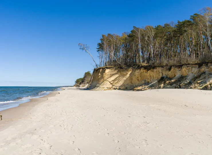 Obiekt jest położony 500 m od plaży