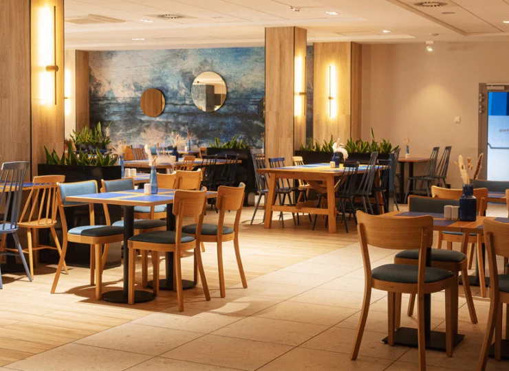 Wnętrza restauracji w Porta Mare