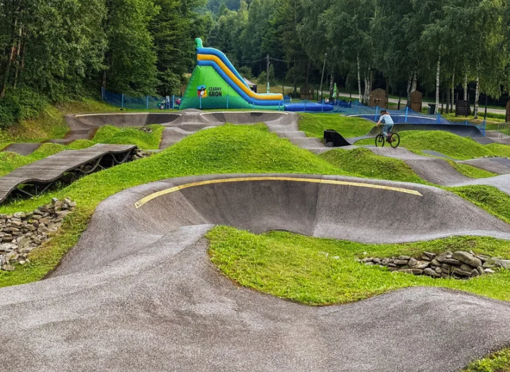 Jest tu pumptrack o długości aż 415 m