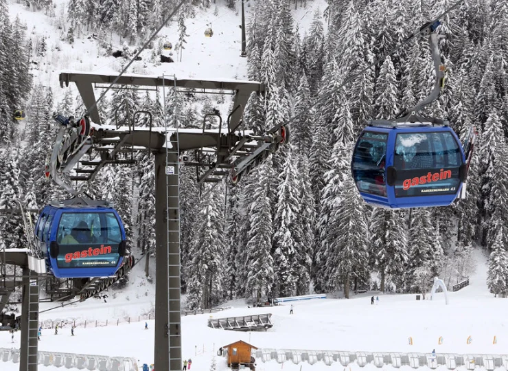 Bad Hofgastein jest pod terenem narciarskim Schlossalm–Angertal–Stubnerkogel