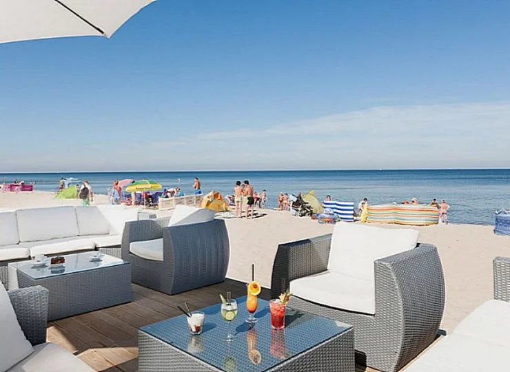 Gryf Pobierowo ma własny beach bar na plaży