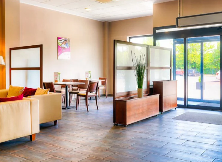 Hotel w Chorzowie obok przystanku Chorzów Batory