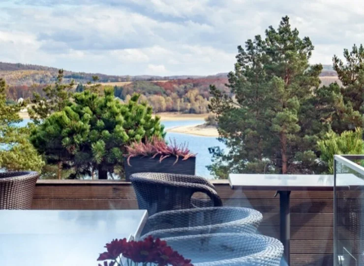 Hotel jest położony w bardzo widokowym miejscu