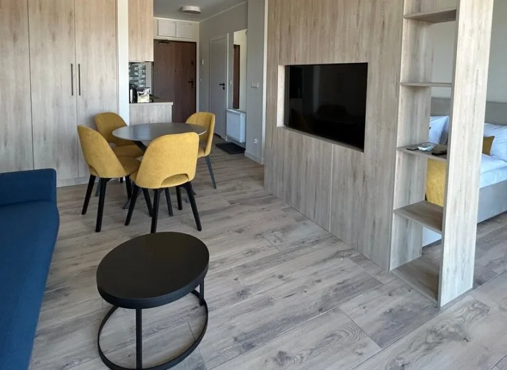 Apartament typu deluxe jako jedyny nie ma osobnej sypialni